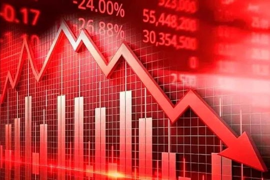 Giá dầu tăng vọt, chứng khoán châu Á lao dốc