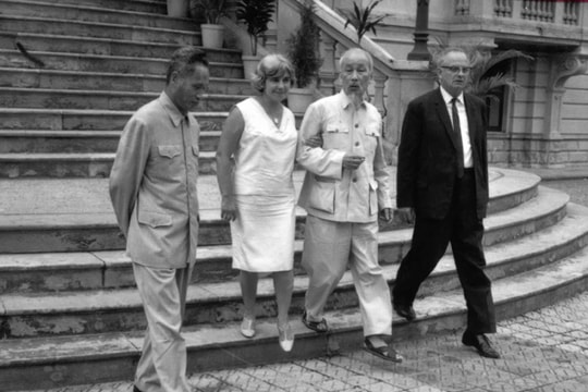 “Nhiệm vụ của báo chí là phục vụ Nhân dân, phục vụ cách mạng”