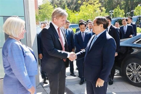 PM Pham Minh Chinh visits Sweden’s Uppsala University