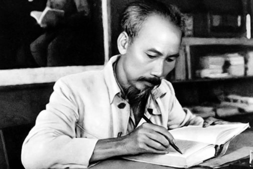 Khai mở và đặt nền móng vững chắc cho nền dân chủ - pháp quyền Việt Nam hiện đại, tiên tiến