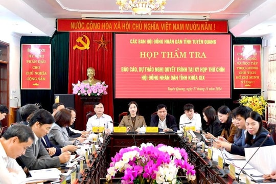 Thêm thông tin, cơ sở đánh giá khách quan, sát thực tiễn