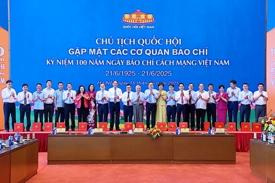 Chủ tịch Quốc hội Trần Thanh Mẫn gặp mặt các cơ quan báo chí