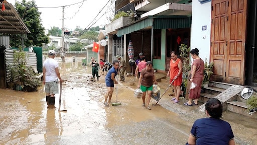 Cảnh báo 5 rủi ro sức khỏe mùa mưa lũ