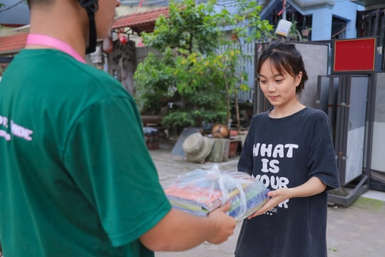 Học sinh Hà Nội lan tỏa thông điệp sống xanh qua hoạt động "LƯỢM ĐÂY I 2025: FRUNICO"