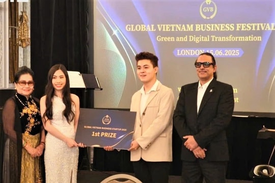 Ý tưởng “gỗ nhân tạo từ rơm” của sinh viên Trường ĐH Trà Vinh giành giải nhất cuộc thi khởi nghiệp quốc tế