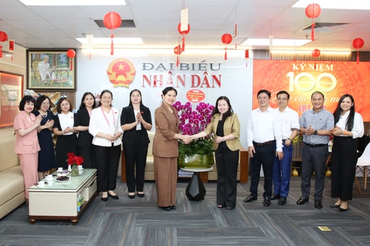 Lãnh đạo Quốc hội, các cơ quan của Quốc hội, bộ, ngành, địa phương chúc mừng Báo Đại biểu Nhân dân