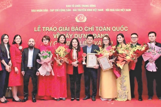 Trở thành nhà báo đa năng trong kỷ nguyên mới