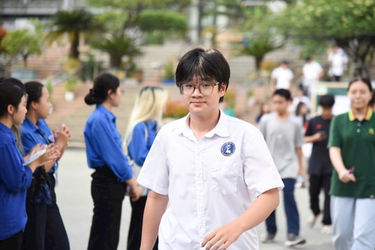 Hà Nội lần đầu ra mắt bản đồ số hỗ trợ thí sinh thi tốt nghiệp THPT 2025