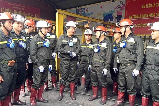 Người thầy nghề báo đầu tiên của tôi