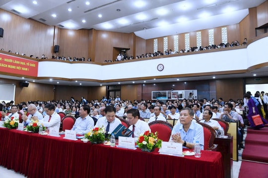 Lực lượng sản xuất mới: Xu hướng thế giới và thực tiễn Việt Nam