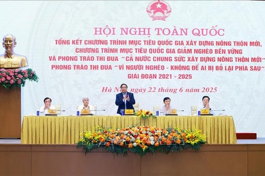 Thủ tướng Phạm Minh Chính chủ trì hội nghị trực tuyến toàn quốc về xây dựng nông thôn mới và giảm nghèo