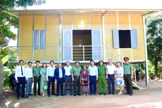 Quảng Trị: Gần 10 nghìn nhà tạm, nhà dột nát được xây mới sửa chữa