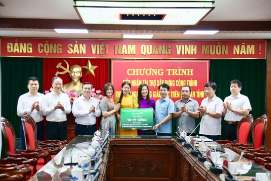 Vietcombank tài trợ 10 tỷ đồng xây dựng trường học tại tỉnh Hải Dương
