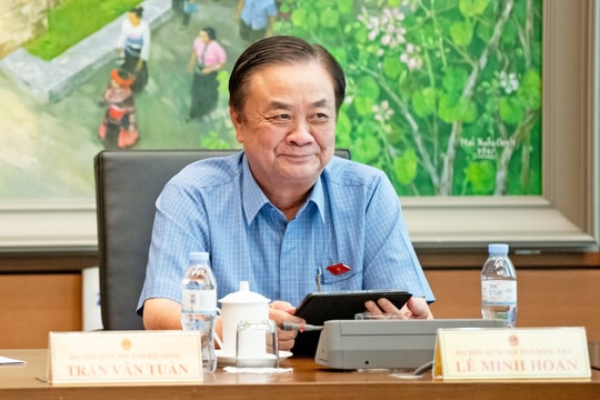 Đã là tình trạng khẩn cấp, sao phải chờ trình tự, thủ tục?