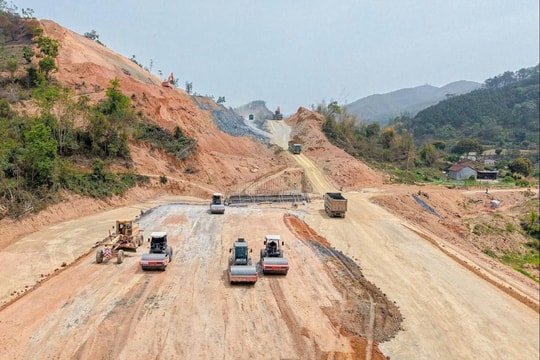 Khan hiếm vật liệu xây dựng ngày càng nghiêm trọng, tiềm ẩn nguy cơ chậm tiến độ, đội vốn