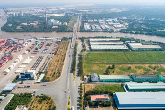 Ninh Thuận phấn đấu trở thành trung tâm năng lượng tái tạo và công nghiệp mới