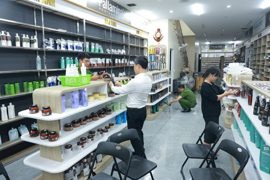 Quảng Trị: Phát hiện 2,5 tấn mỹ phẩm không rõ nguồn gốc