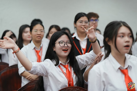 Điểm chuẩn vào Trường THPT Chuyên Khoa học Xã hội và Nhân văn cao nhất 22,75 điểm