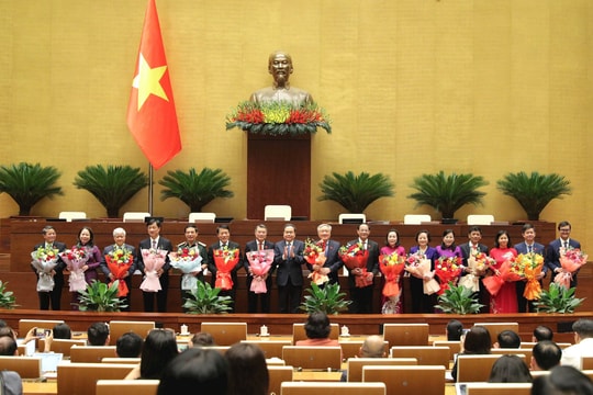 Quốc hội phê chuẩn nhân sự Hội đồng bầu cử quốc gia với tỷ lệ tuyệt đối