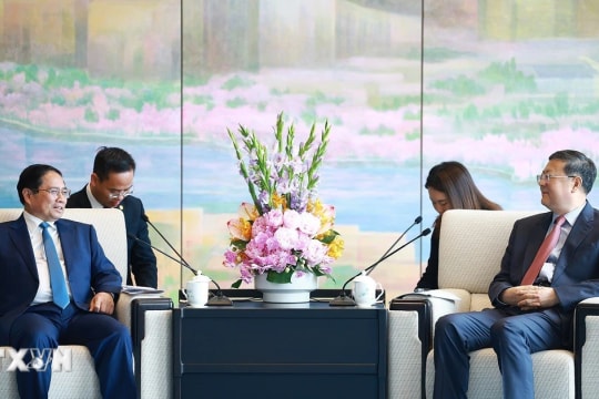 Thủ tướng Phạm Minh Chính gặp Bí thư Thượng Hải Trần Cát Ninh