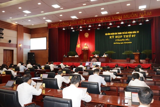 Quyết định những nội dung cấp thiết về đầu tư công, hạ tầng giao thông