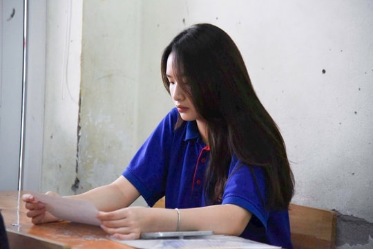 Khối C00 xét tuyển đại học năm 2025 có thủ khoa đạt 29,75 điểm đến từ Nghệ An