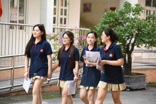 Bộ GD-ĐT công bố đáp án môn Vật lý thi tốt nghiệp THPT theo chương trình GDPT 2018