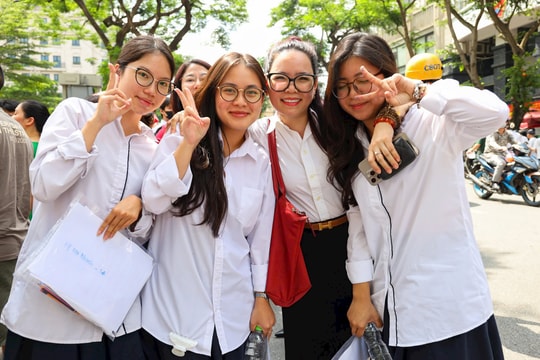 Đáp án môn Ngữ Văn thi tốt nghiệp THPT theo chương trình GDPT 2018 của Bộ GD-ĐT