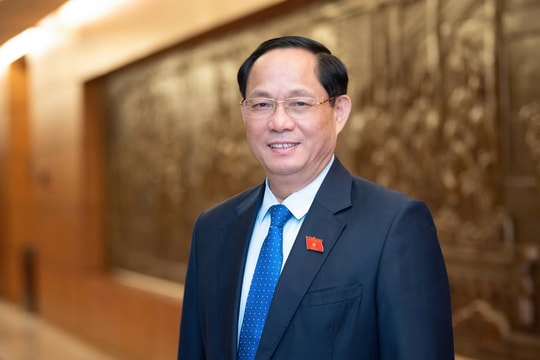 Bản lĩnh, trí tuệ, tâm huyết, mang đến nghị trường tiếng nói thực chất, xuất phát từ thực tiễn