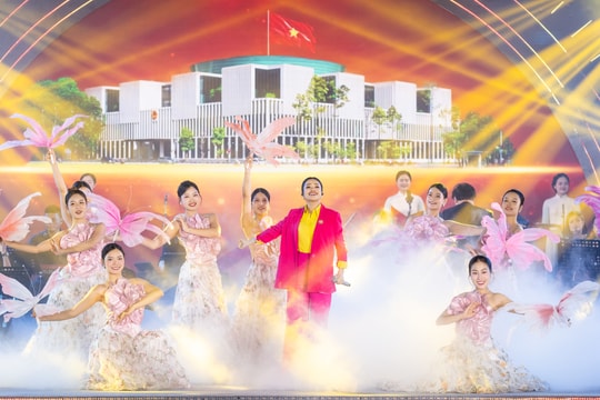 Ca sĩ, nhạc sĩ Hoàng Hồng Ngọc: Với những quyết sách của Quốc hội, đất nước ta sẽ có thêm nhiều mùa xuân tươi đẹp