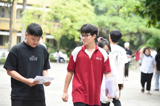 Đề thi tốt nghiệp THPT 2025 các môn Khoa học xã hội