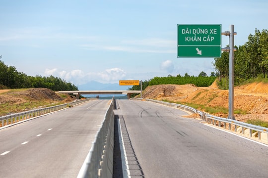 Cao tốc Vạn Ninh - Cam Lộ sẽ thông xe ngày 30 tháng 6