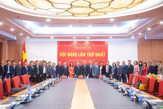 Phấn đấu 80% hoạt động giám sát chuyên đề, khảo sát của Ủy ban có ứng dụng công nghệ số