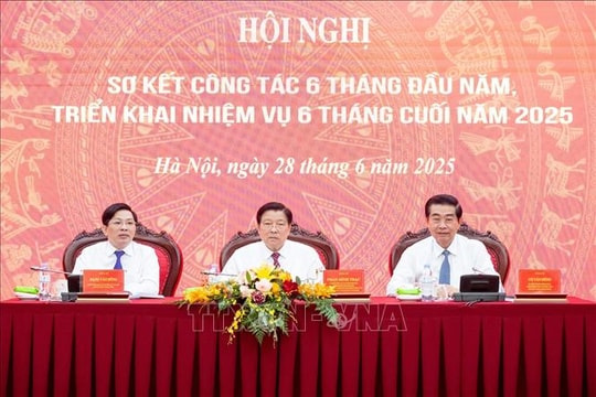 Không để cơ quan nhà nước là vùng trú ẩn an toàn cho cán bộ yếu kém
