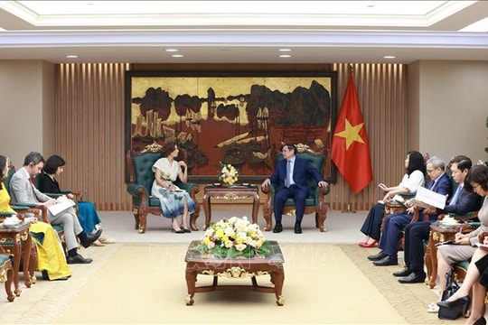 Thủ tướng Phạm Minh Chính đề nghị UNESCO tiếp tục ghi danh hồ sơ và bảo tồn các di sản văn hóa của Việt Nam