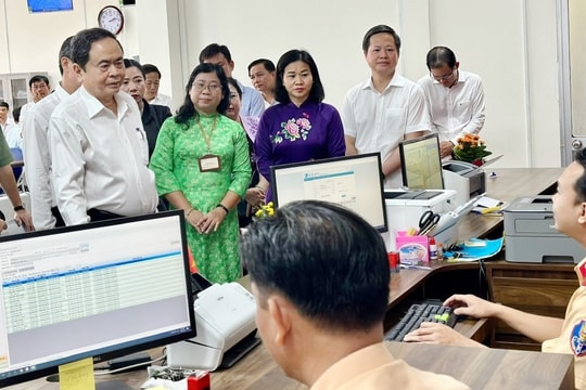 Chủ tịch Quốc hội Trần Thanh Mẫn: Chính quyền phải gần dân, sát dân và phục vụ người dân tốt hơn