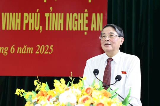 Phó Chủ tịch Quốc hội Nguyễn Đức Hải thăm, làm việc tại phường Vinh Phú, Nghệ An