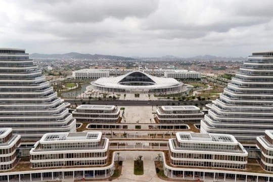 Trung tâm Chính trị - Hành chính Bắc sông Cấm là nơi làm việc chính của TP. Hải Phòng