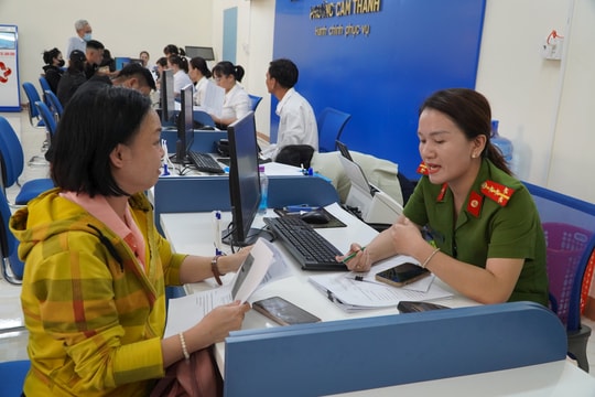 Vì sao 24 xã ở Quảng Ngãi không phát sinh hồ sơ thủ tục hành chính kể từ ngày đầu thực hiện chính quyền 2 cấp?