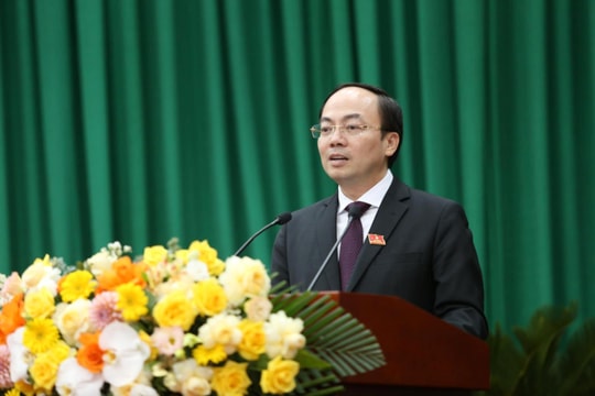 Đưa bộ máy chính quyền địa phương hai cấp hoạt động thông suốt