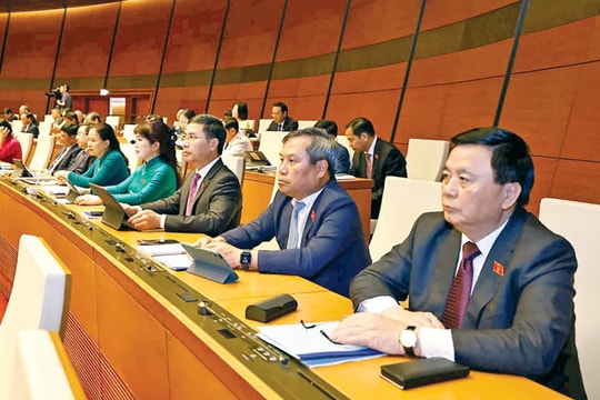 Đoàn ĐBQH tỉnh Quảng Ninh góp phần cùng Quốc hội kiến tạo những quyết sách lịch sử Thúc đẩy các cơ chế, chính sách đột phá