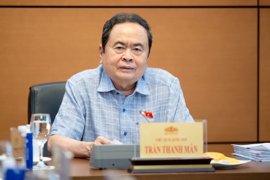 Chủ tịch Quốc hội Trần Thanh Mẫn chủ trì họp giao ban lãnh đạo Quốc hội