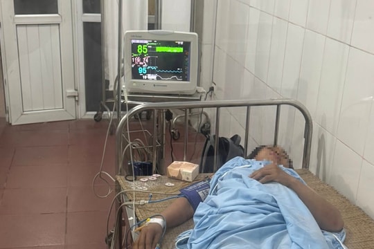 2 vợ chồng bị sét đánh khi đang cấy lúa ngoài ruộng, bác sĩ cảnh báo