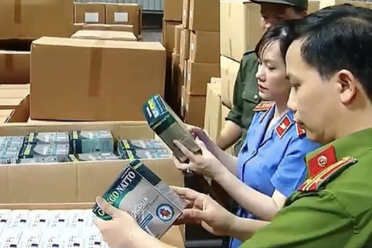 Thủ tướng: “Tuyên chiến không khoan nhượng” với thực phẩm giả, thuốc giả