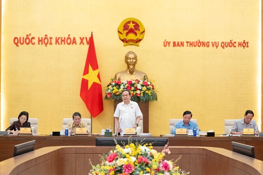 Chủ tịch Quốc hội Trần Thanh Mẫn chủ trì họp giao ban với Thường trực các cơ quan của Quốc hội