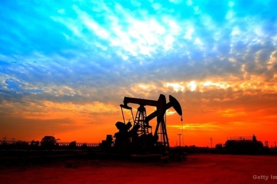 Indonesia aims to boost daily oil output to 1 million barrels