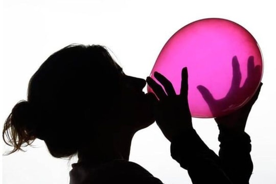 "Bóng cười": Những cuộc vui chết người