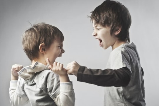 7 dấu hiệu sớm của rối loạn tâm lý ở trẻ