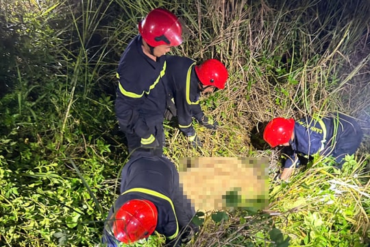 Điều tra nguyên nhân vụ tai nạn nhảy dù khiến một du khách tử vong tại bán đảo Sơn Trà