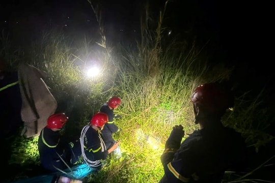 Tai nạn nhảy dù khiến một du khách tử vong tại bán đảo Sơn Trà: Đà Nẵng tạm dừng hoạt động dù lượn